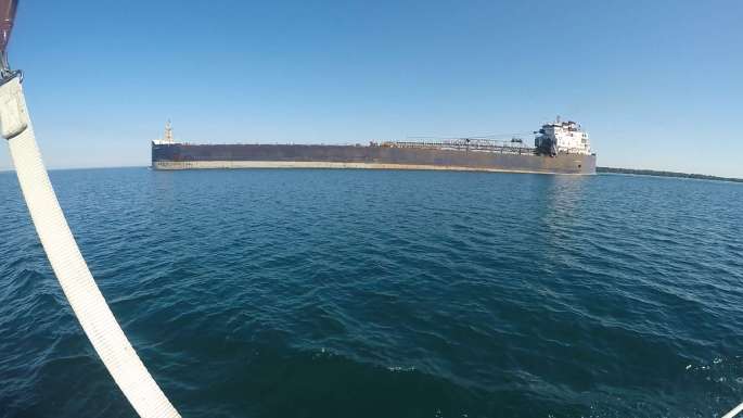 A 1000 foot Freighter